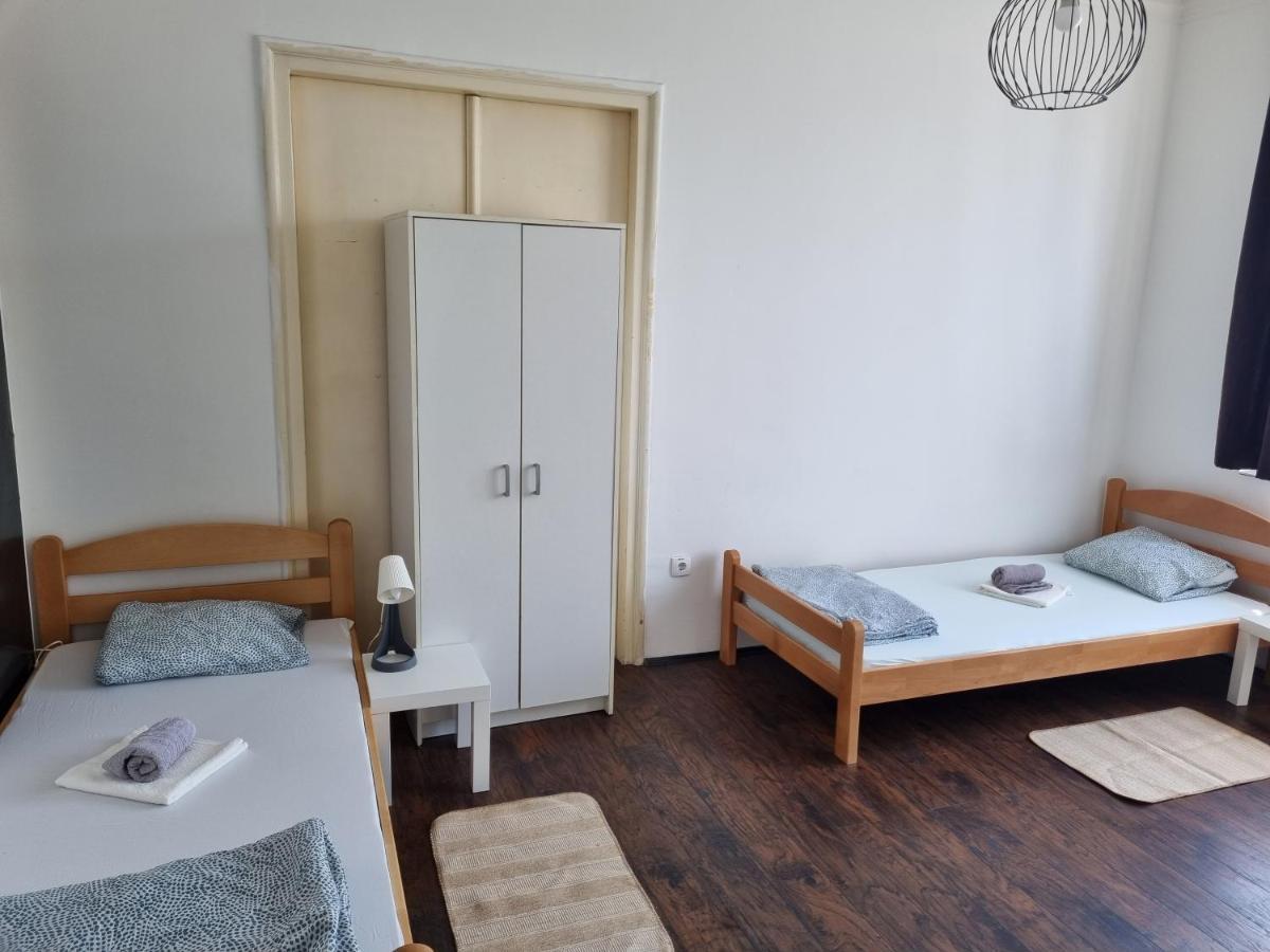 Downtown Belgrade Hostel And Apartments Eksteriør bilde