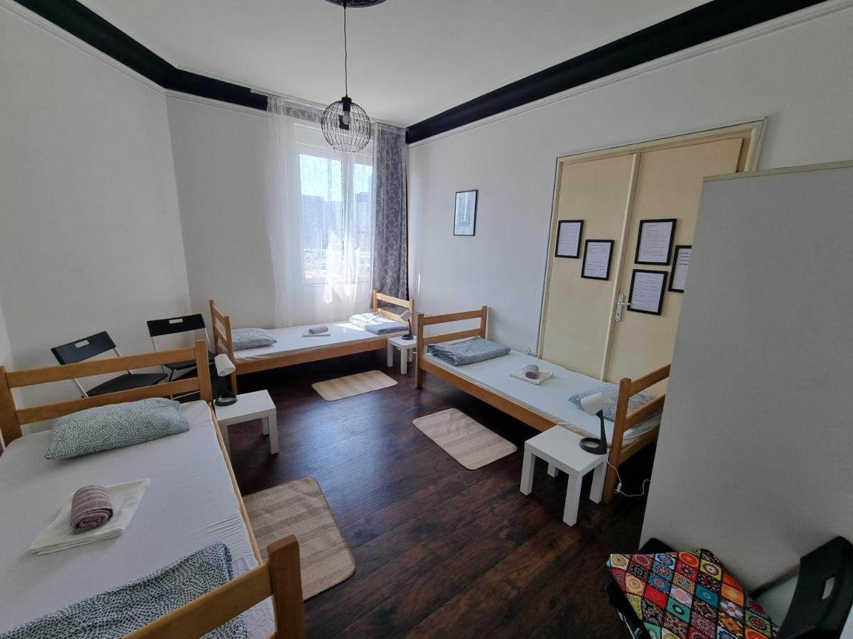 Downtown Belgrade Hostel And Apartments Eksteriør bilde